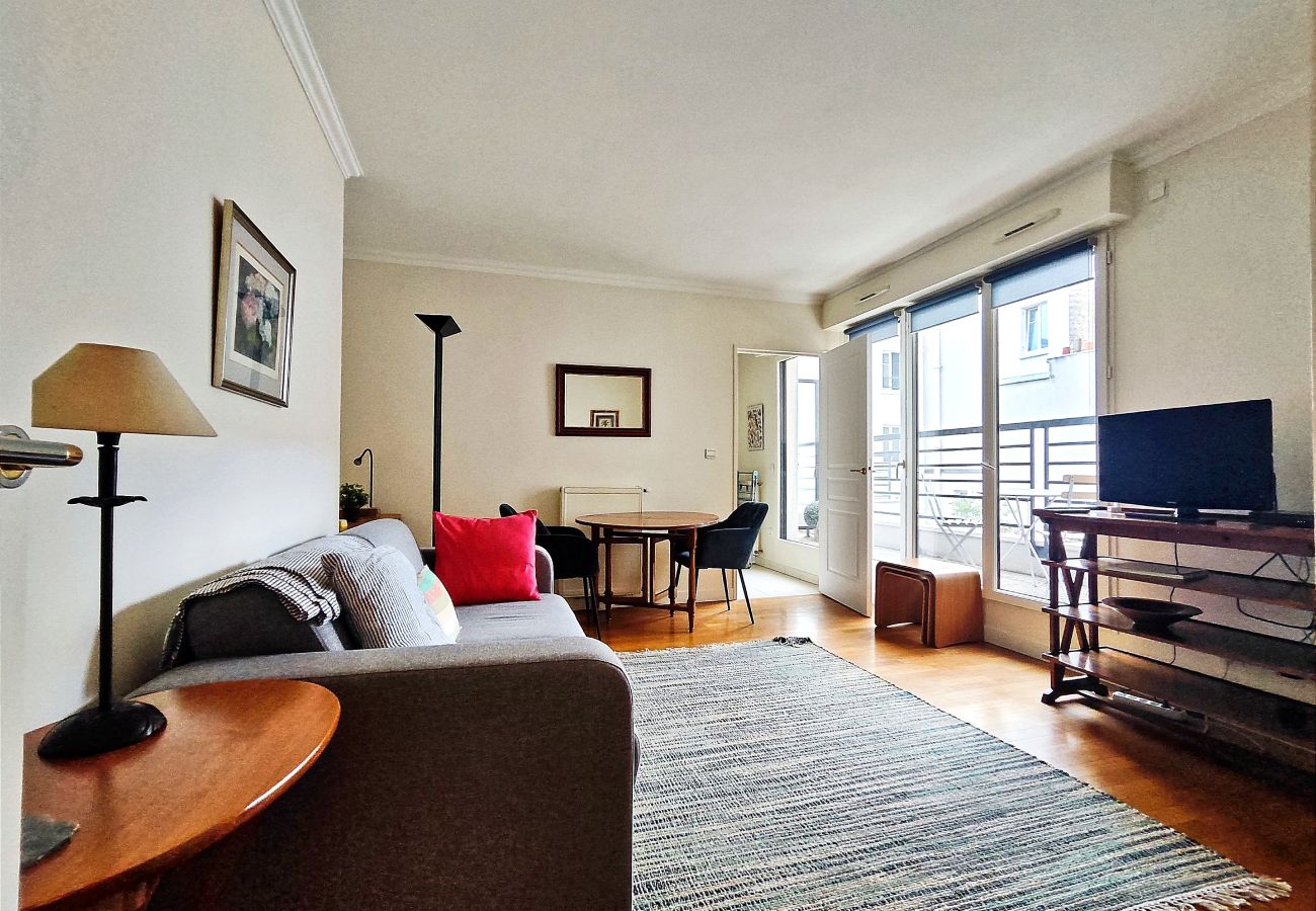 Apartment in Paris - Passage Doisy - Paris 17 - 217075