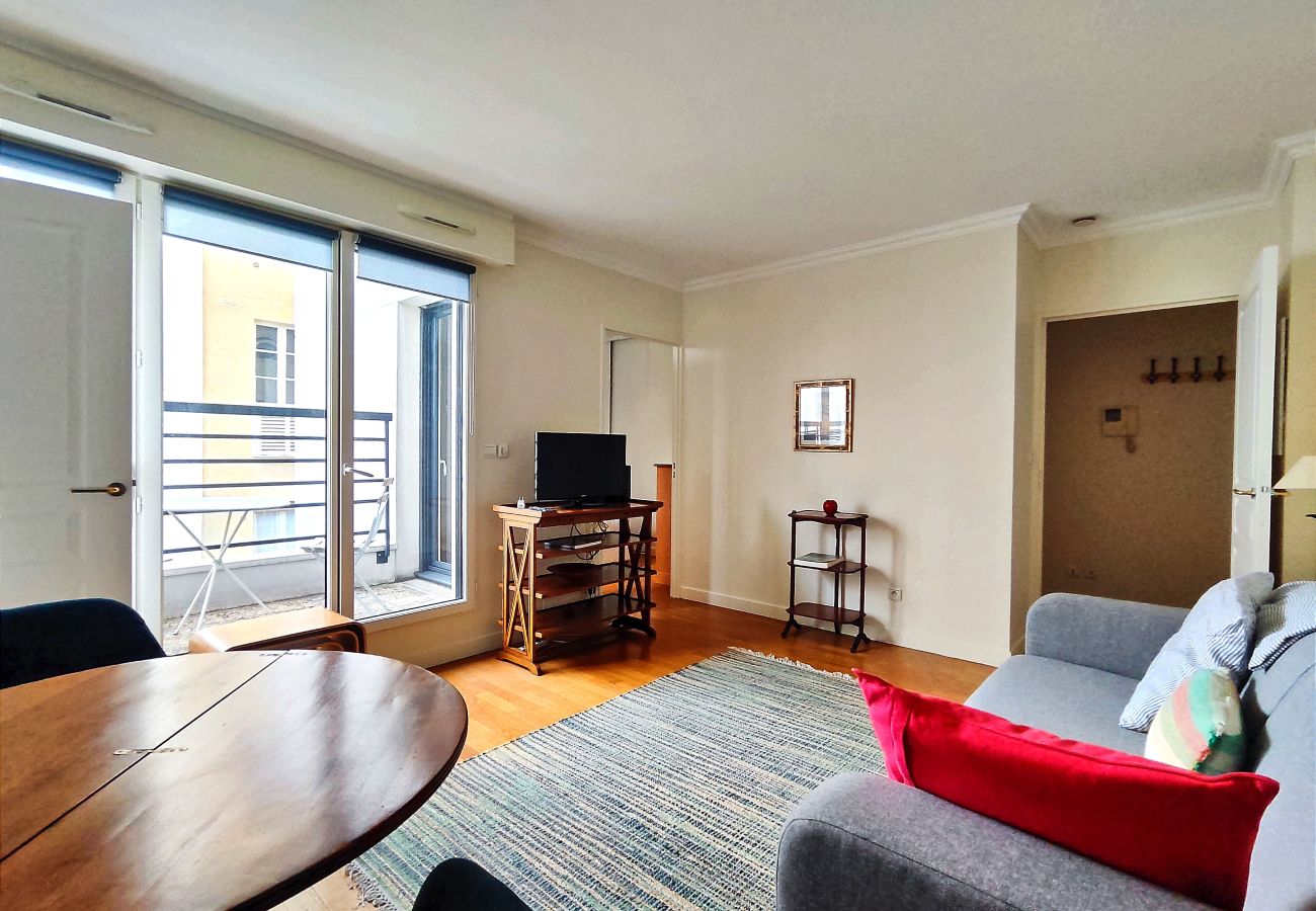 Apartment in Paris - Passage Doisy - Paris 17 - 217075