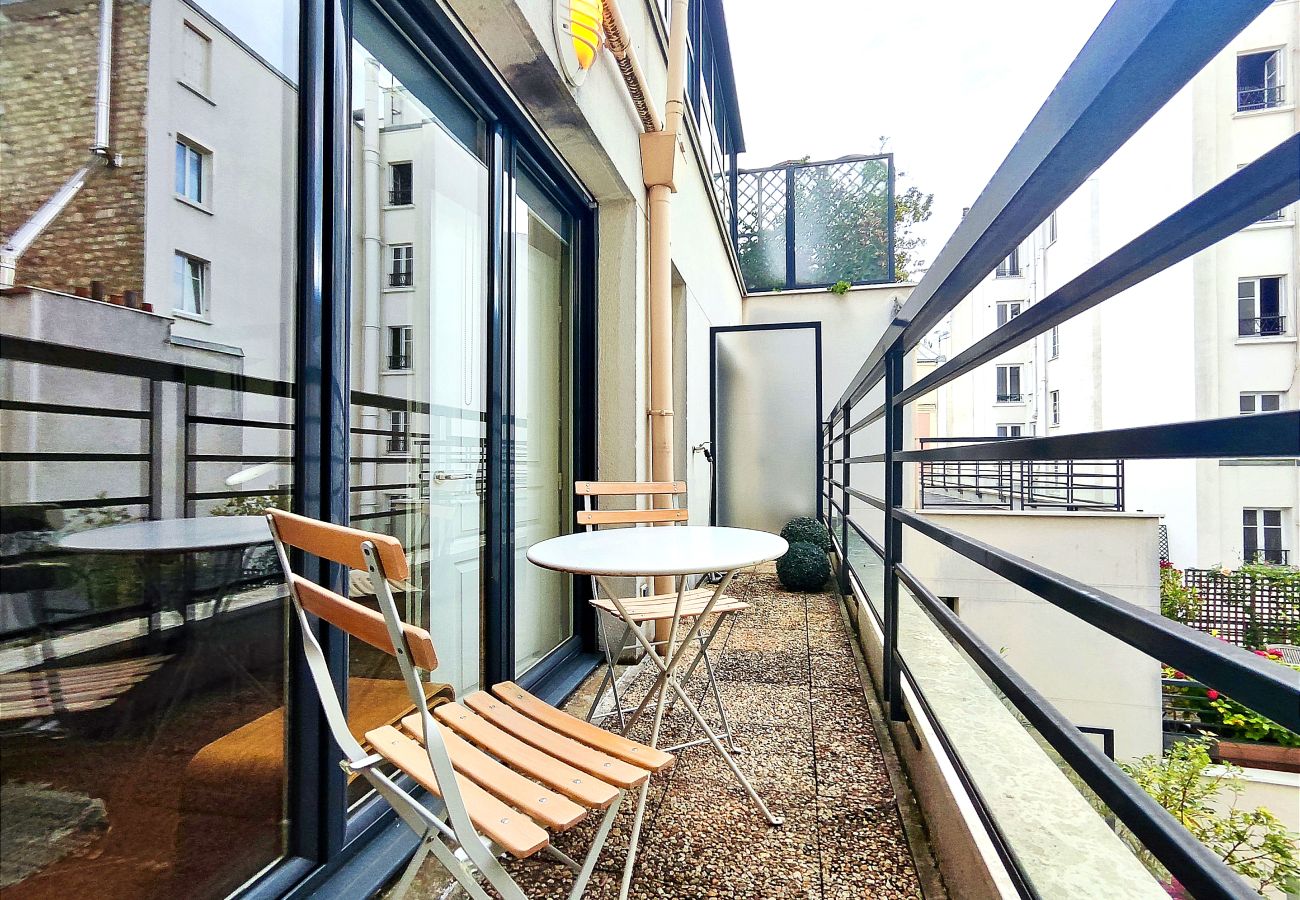 Apartment in Paris - Passage Doisy - Paris 17 - 217075