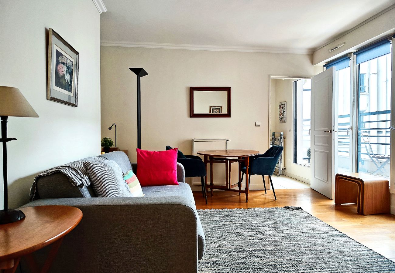 Apartment in Paris - Passage Doisy - Paris 17 - 217075