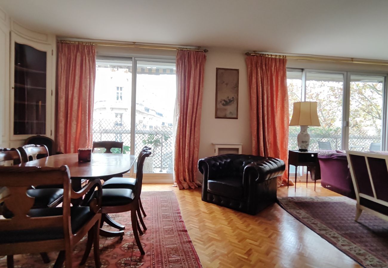 Apartment in Paris - Avenue Victor Hugo - Paris 16 - 416060