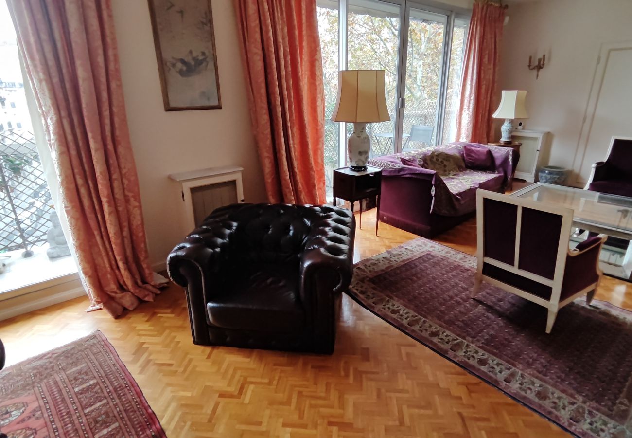 Apartment in Paris - Avenue Victor Hugo - Paris 16 - 416060