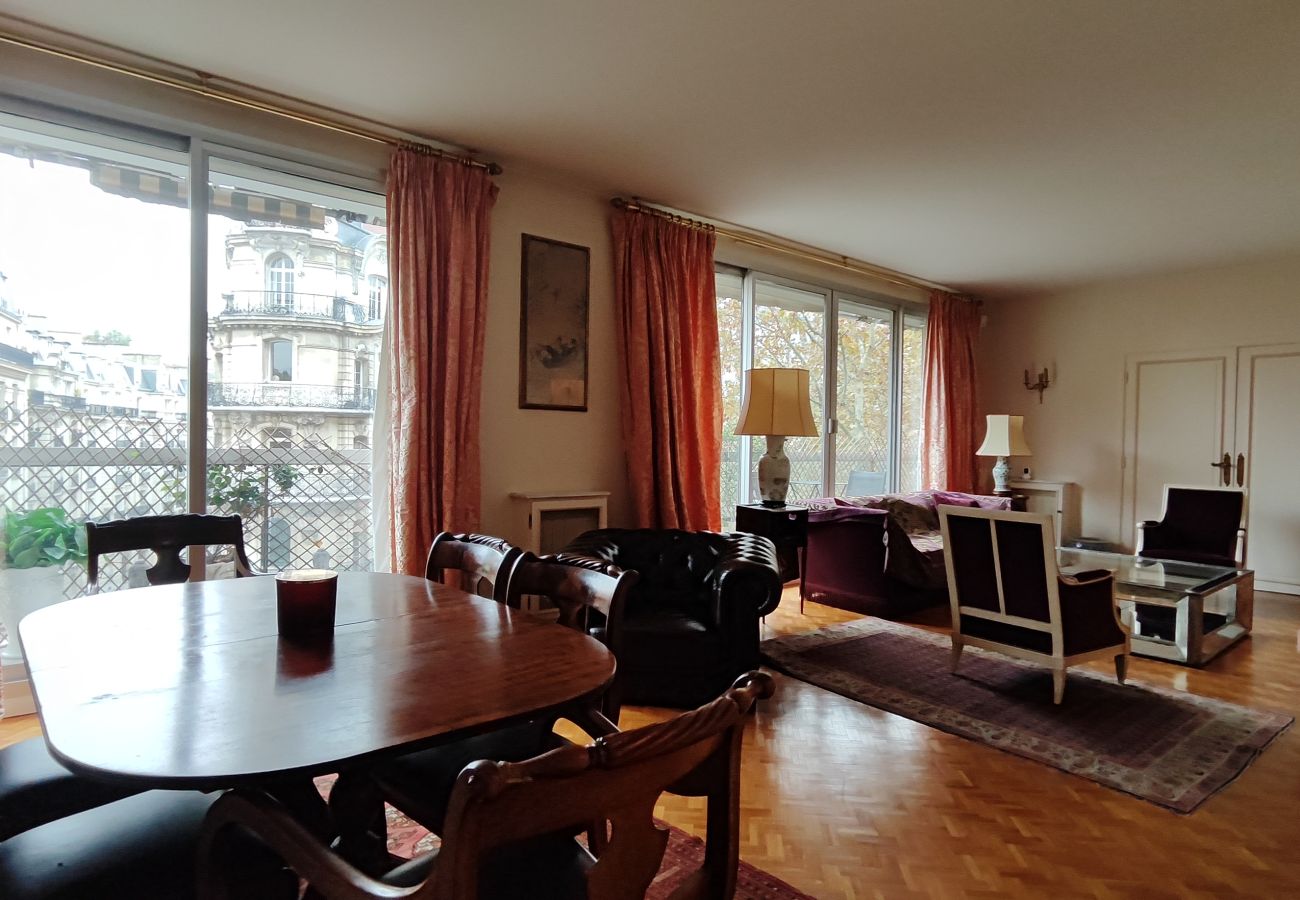 Apartment in Paris - Avenue Victor Hugo - Paris 16 - 416060