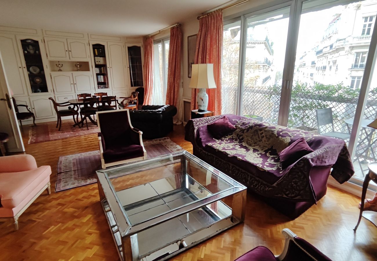 Apartment in Paris - Avenue Victor Hugo - Paris 16 - 416060