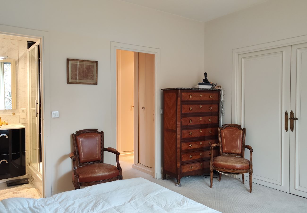 Apartment in Paris - Avenue Victor Hugo - Paris 16 - 416060