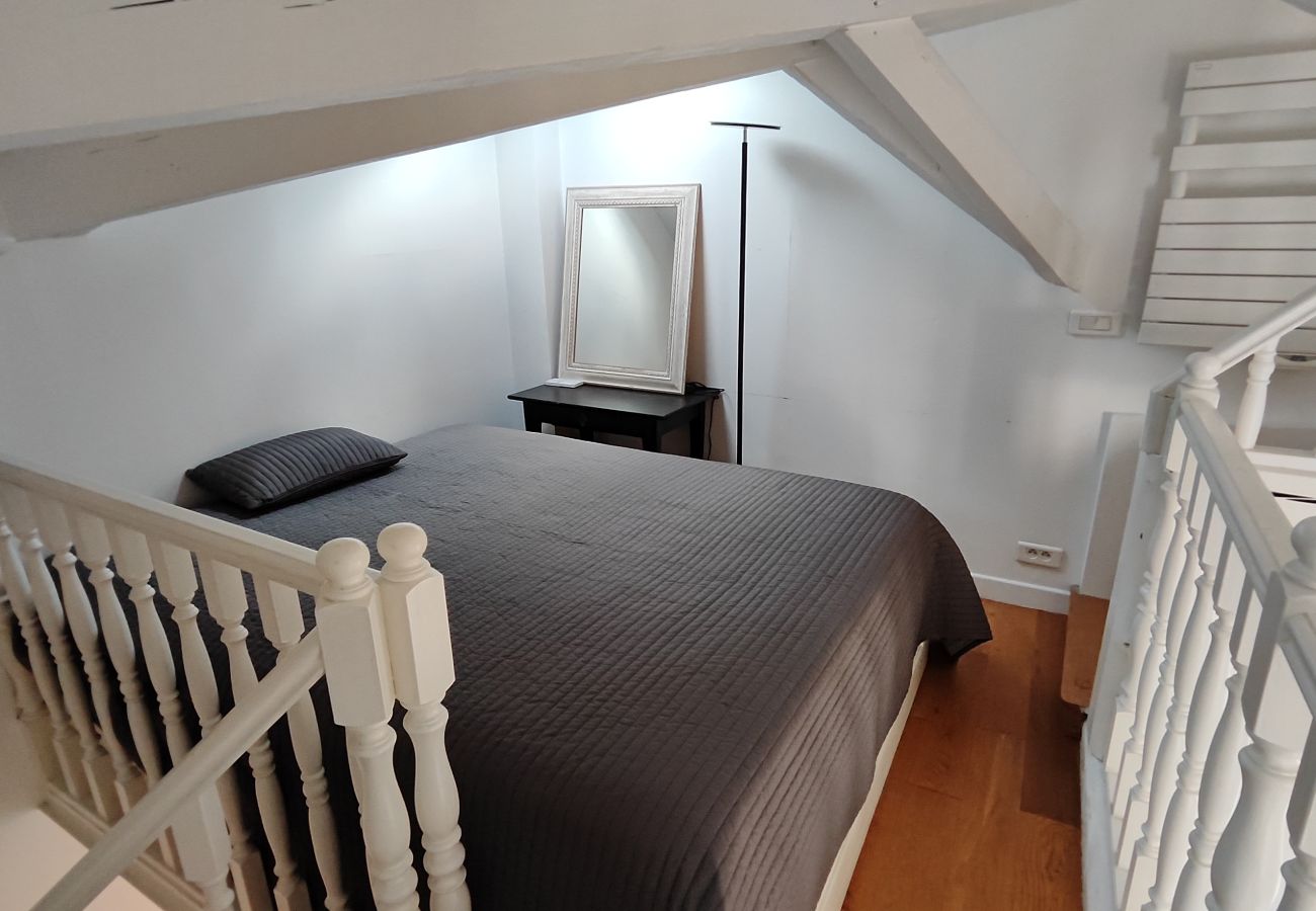 Apartment in Paris - Avenue Niel - Paris 17 - 217033